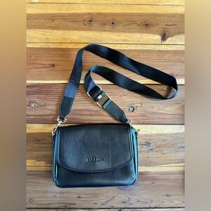 Maedn Everyday Crossbody